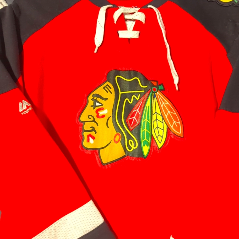 Chicago Blackhawks men's hockey jersey